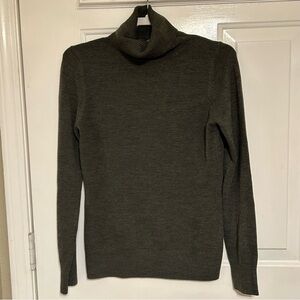 French Connection Women’s Dark Green Turtleneck Sweater Size Large